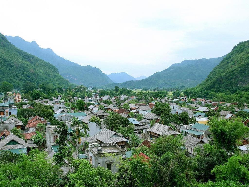 Ngoc Bach Hotel Mai Chau Exterior photo