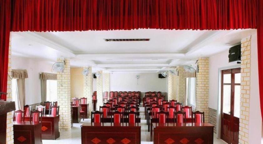 Ngoc Bach Hotel Mai Chau Exterior photo