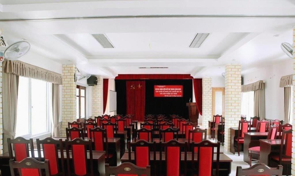Ngoc Bach Hotel Mai Chau Exterior photo